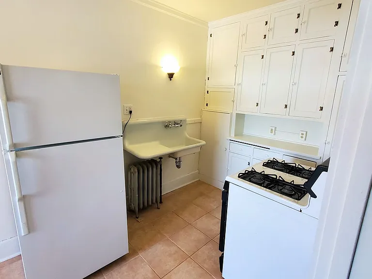 115 Bedford St SE — Photo 6