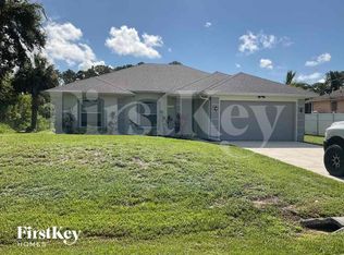 6040 Stratton Rd, Fort Myers, FL 33905