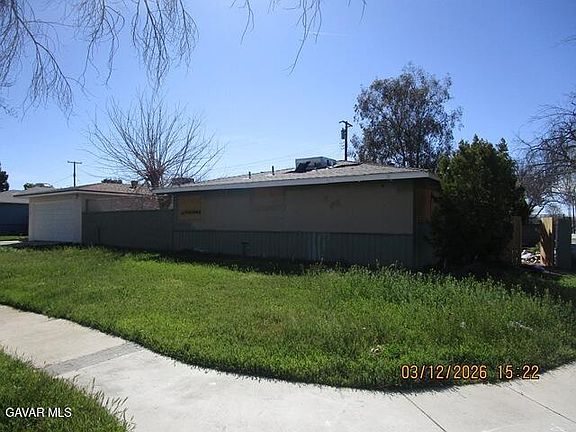 5th image of 552 W Avenue J4