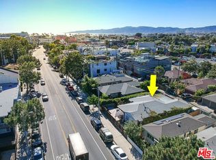 317/319 Venice Way, Venice, CA 90291