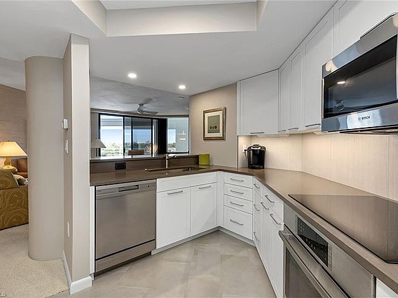 5th image of 4751 Gulf Shore Blvd N APT 604