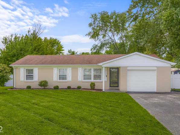 155 Hauser Dr, Hope, IN 47246