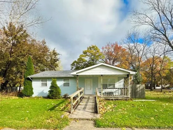 2687 Cass St, Lake Station, IN 46405