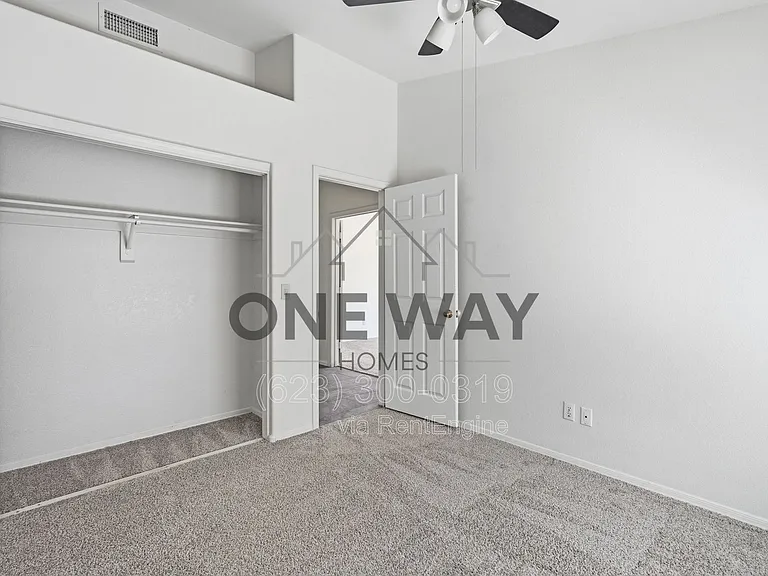 4622 E Summerhaven Dr — Photo 26