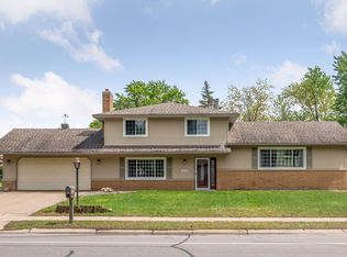 5325 Brookdale Dr N, Brooklyn Park, MN 55443
