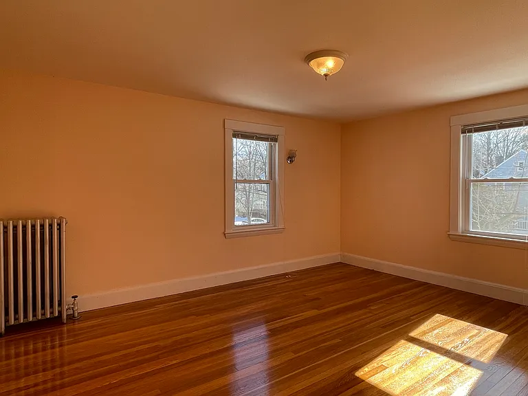 139 Oakdale Rd — Photo 29