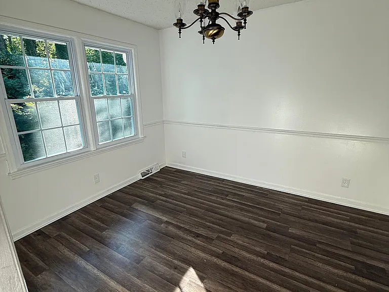 3 Stonewood Ct — Photo 10