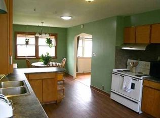 4940 S Fox St, Englewood, CO 80110