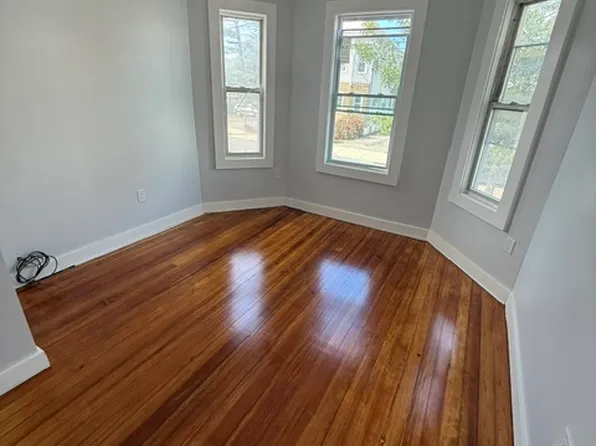 157 Hichborn St #1, Revere, MA 02151