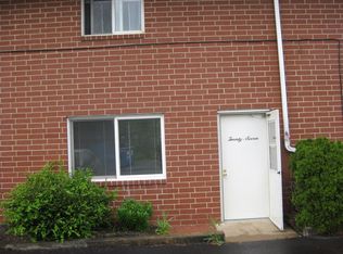 1240 Mission Rd #27, Latrobe, PA 15650