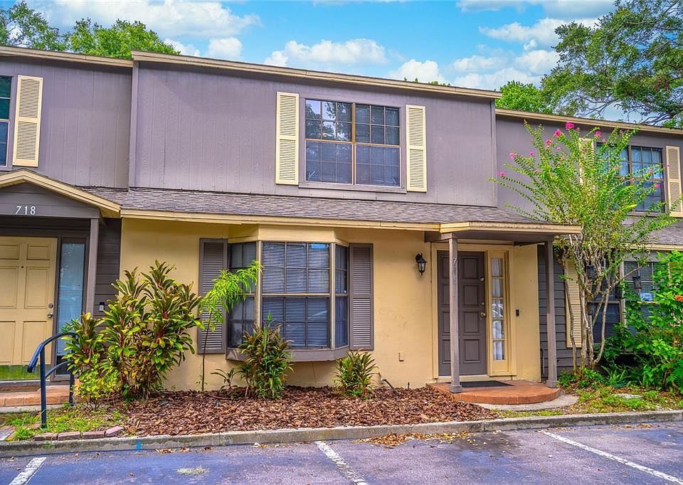 1st image of 716 Edgewater Dr #2A