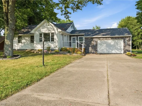 9247 Youngstown Pittsburgh Rd, Poland, OH 44514