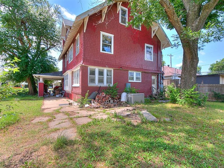 Listing photo 3