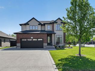 56 Calista Dr, Welland, ON L3C 0A4