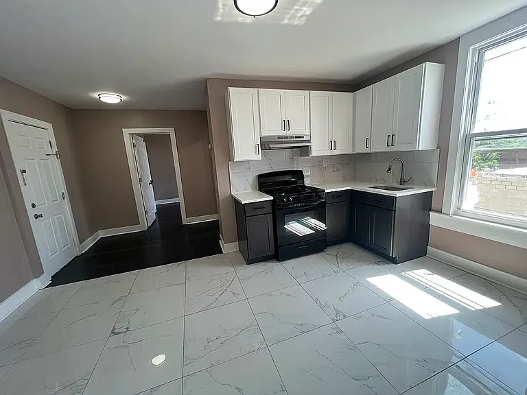 26 Ryle Ave #3 — Photo 1
