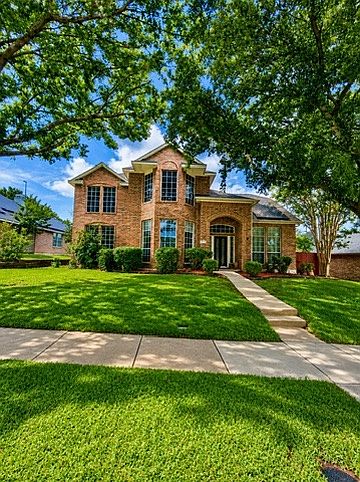 1st image of 2418 Sherbrooke Ln