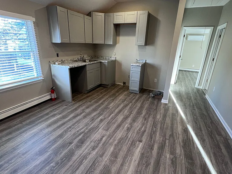 441 Manville Rd #4 — Photo 13