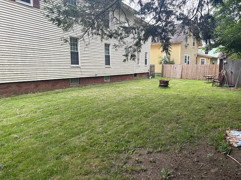 97 Union St #2 — Photo 34