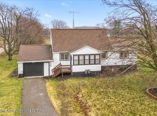 4751 Walker Rd, Leslie, MI 49251