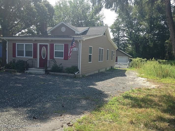 Totally Renovated 3 bedroom 