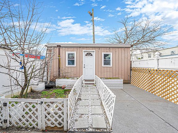 5th image of 2112 Neptune Ave