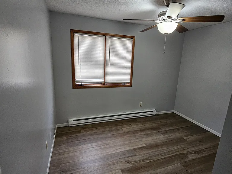 1112 Oakview Dr #9 — Photo 16