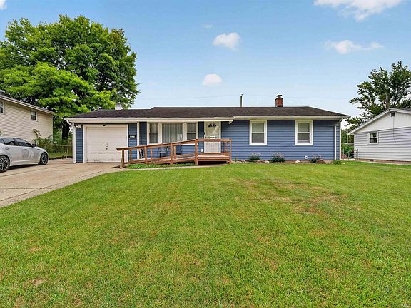 3rd image of 4928 Devonshire Dr