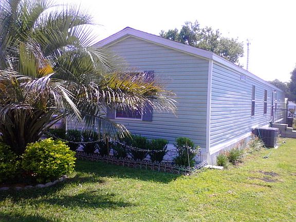 4th image of 3323 NE 14th St Lot B12