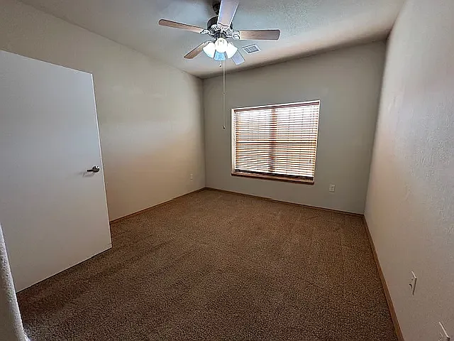 201 E Karla Ave #11 — Photo 8