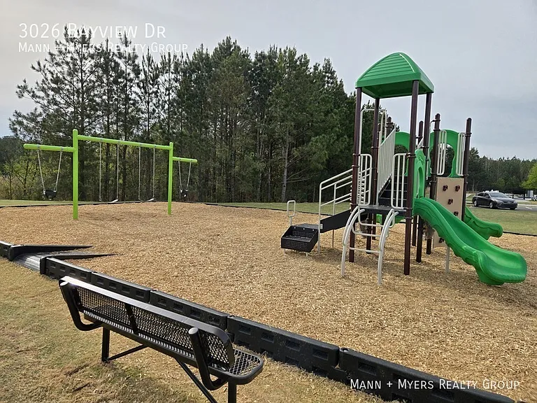 3026 Bayview Dr — Photo 36