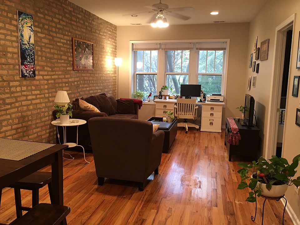 1st image of 2107 W Schiller St