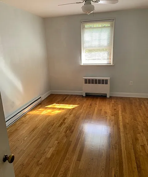 Westview Court — Photo 4