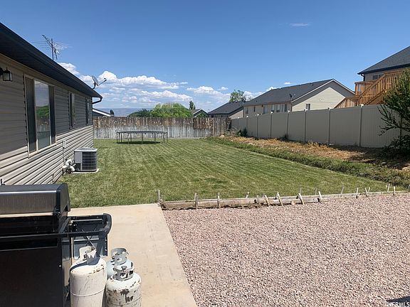 185 W 4100 S #12, Vernal, UT 84078 | MLS #1830218 | Zillow