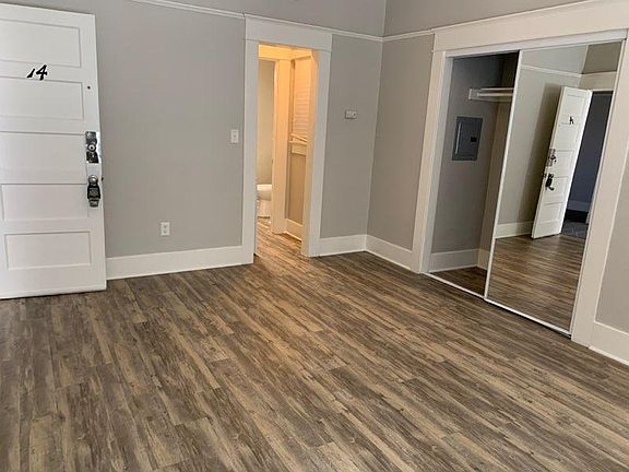 3rd image of 2027 Front St APT 14