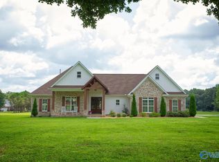 1140 County Road 449, Town Creek, AL 35672