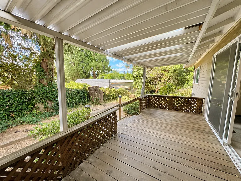 21318 SE Alder Ct — Photo 23