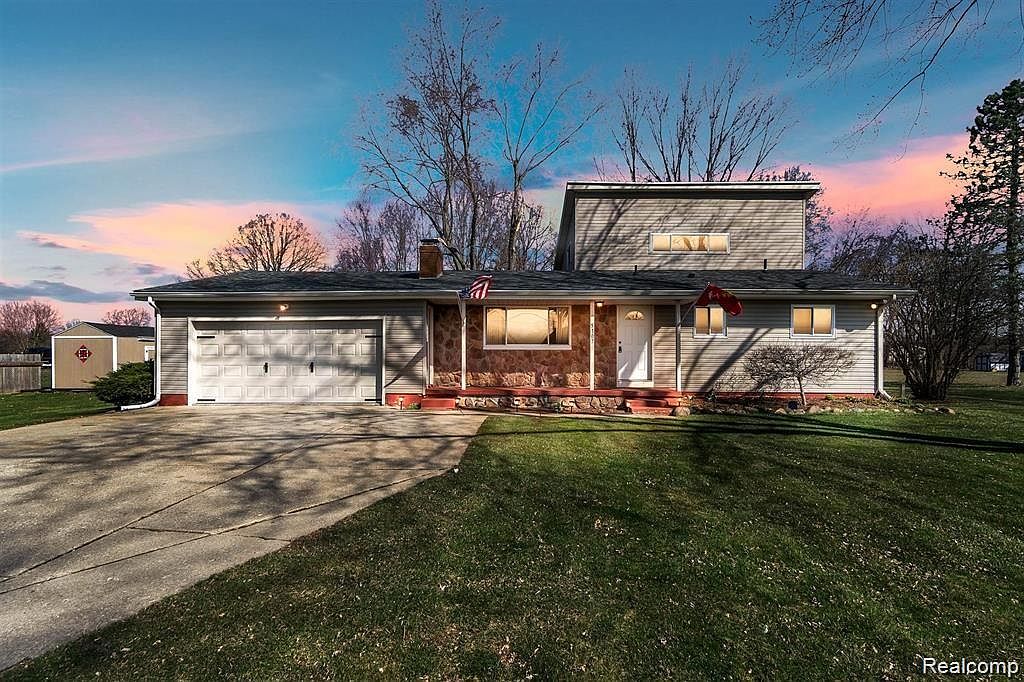 5107 E Coldwater Rd, Flint, MI 48506 Zillow