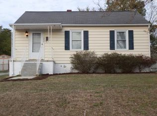1349 Springdale Dr, Burlington, NC 27215