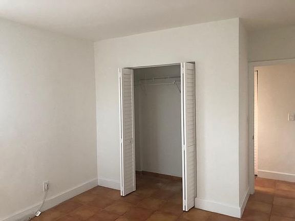 4th image of 611 74th St