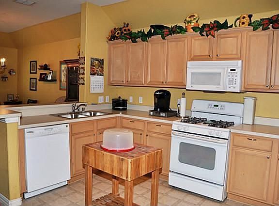 4th image of 8304 Shasta Dr