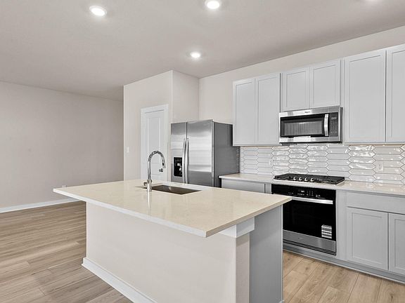 7th image of this home