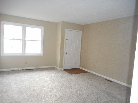 4th image of 251 S Franklin St