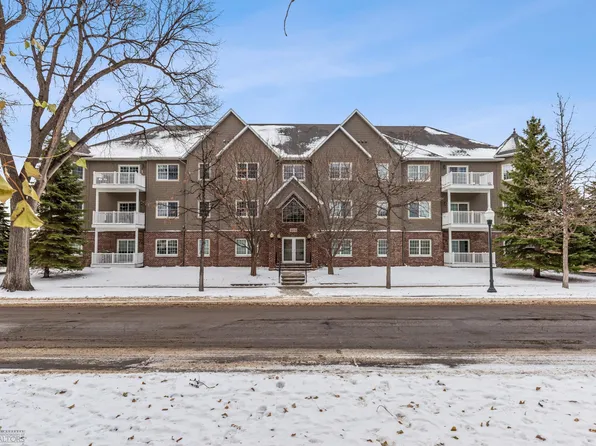 404 8th St S APT 204, Fargo, ND 58103