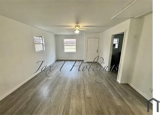 5674 Akra Ave — Photo 11