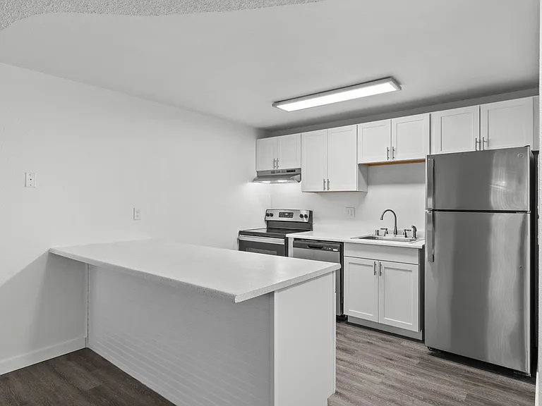 Brix Apartments — Photo 15
