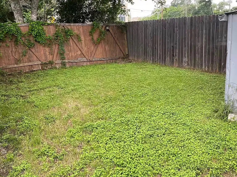 310 Lake Creek Cir #310 — Photo 18