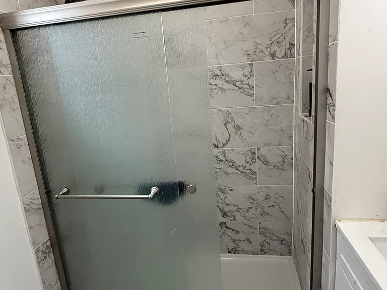 185 Saint Pauls Ave #2 — Photo 2