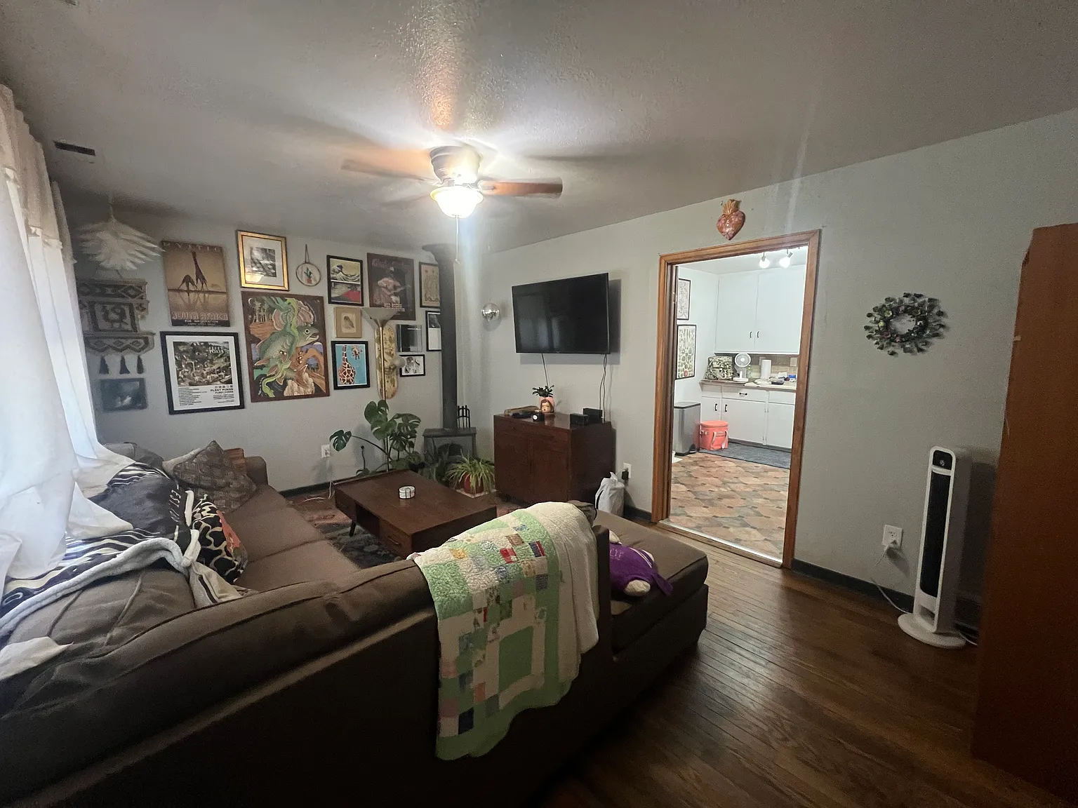 633 Martin Street — Photo 2