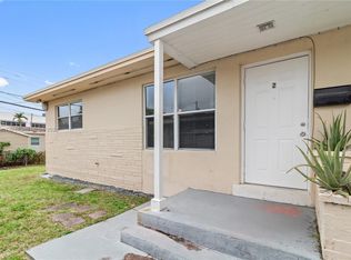 415 SW 9th St APT 2, Hallandale, FL 33009