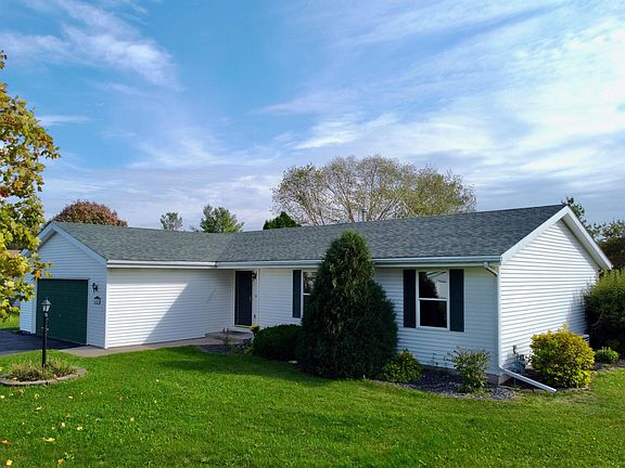 3rd image of 14801 Misty Meadow Ln